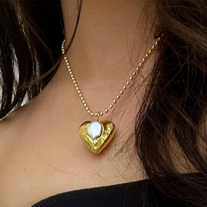 Buy Center Prestige-European And American Love Resin Necklace Geometric Peach Heart Pendant