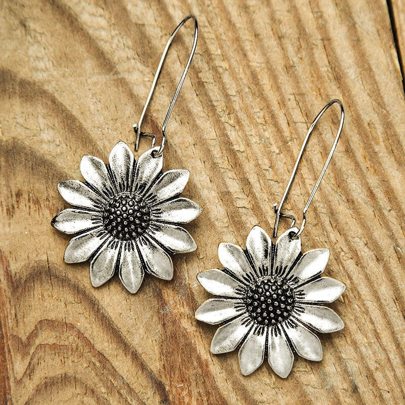 Buy Center Hot Pick-Retro Three-dimensional Sunflower Eardrops Sunflower