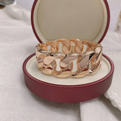 Hot New Items at Buy Center: Rose Gold Bracelet Female Hollow Twist Connecting Shackle Rose Gold