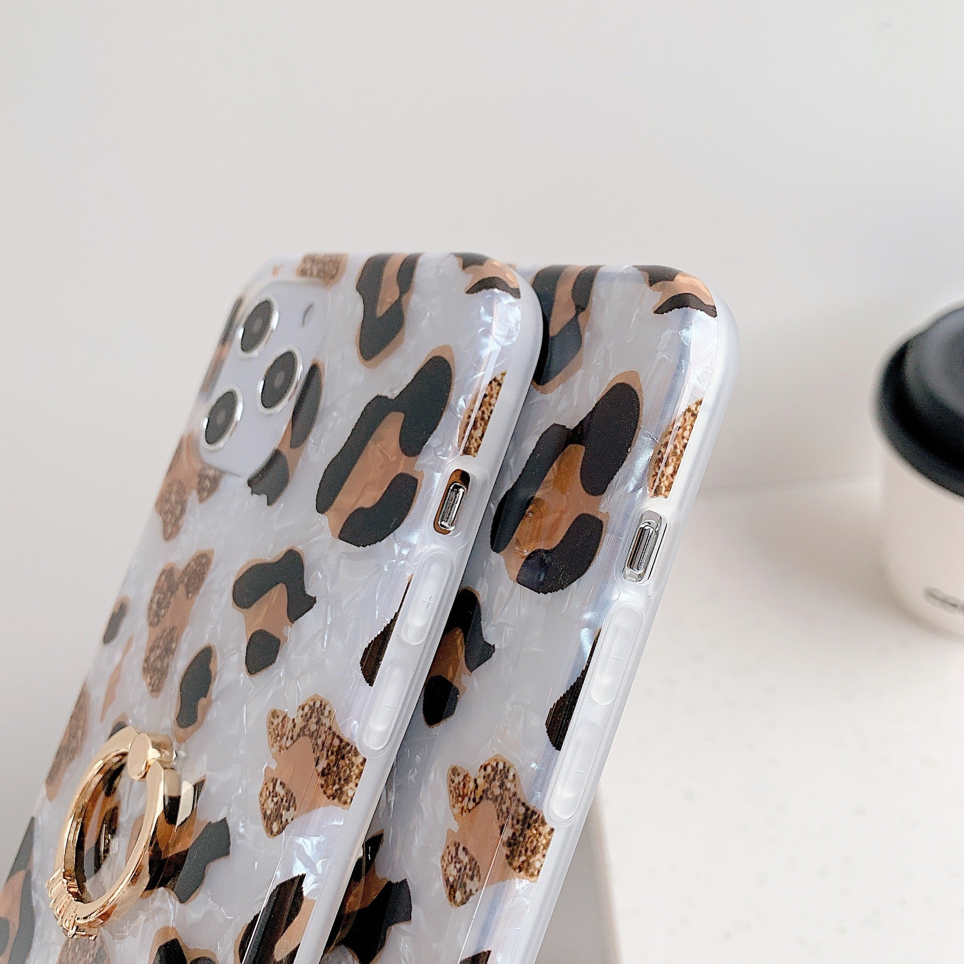 Fresh on the Scene at Buy Center: Leopard Print Shell Pattern Drop-resistant Phone Case