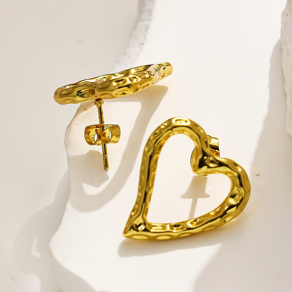 Retro Gold Stud Earrings Simple Lava Heart Shape Buy Center