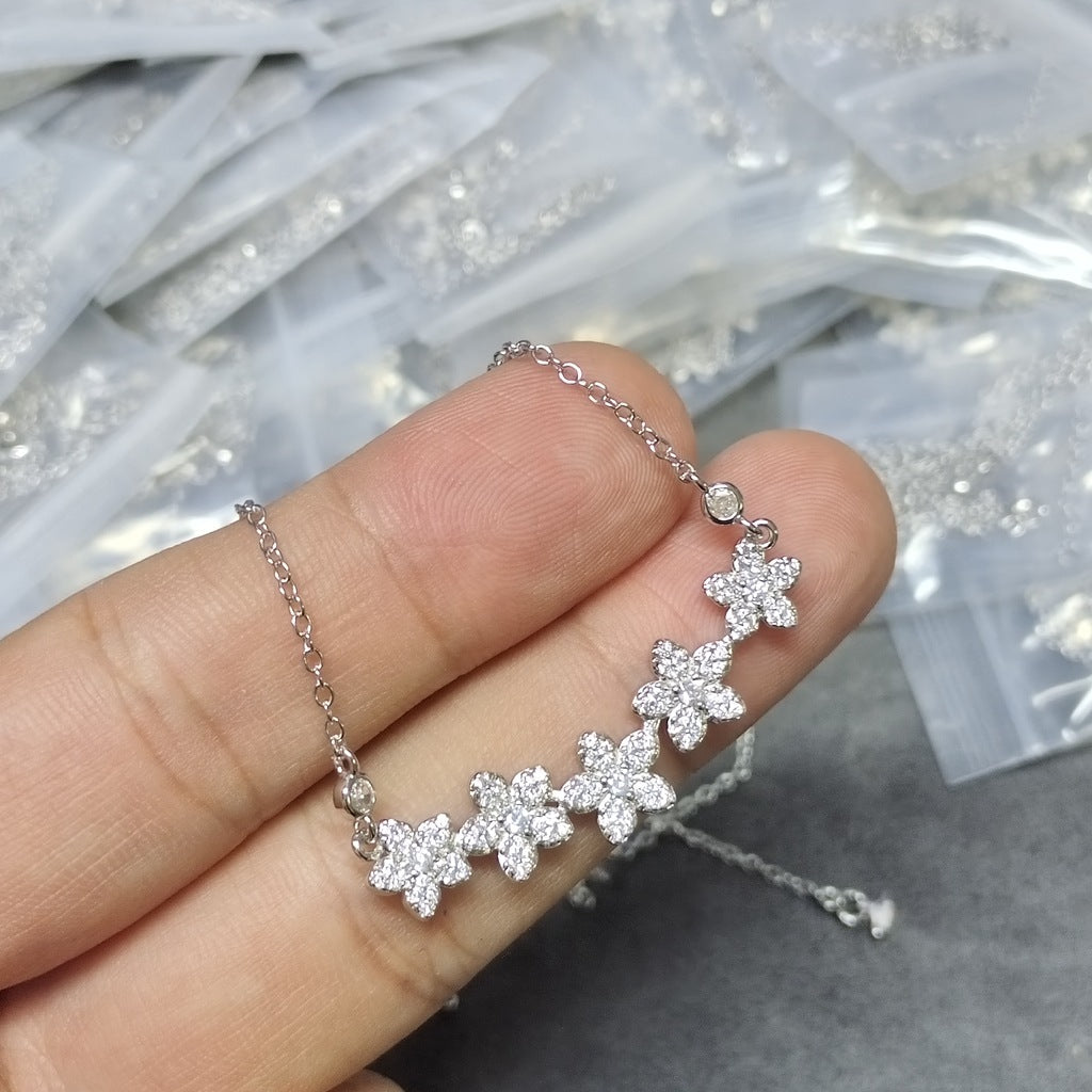 Buy Center Handpicked- Plum Blossom Small Pork Belly Zircon Full Diamond Female Simple Graceful Clavicle Chain Small Pork Belly Necklace