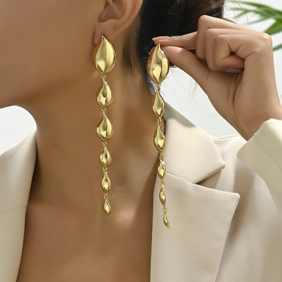 Buy Center Handpicked- Exaggerated Women's Earrings Niche Tassel Design Water Drop EH4296