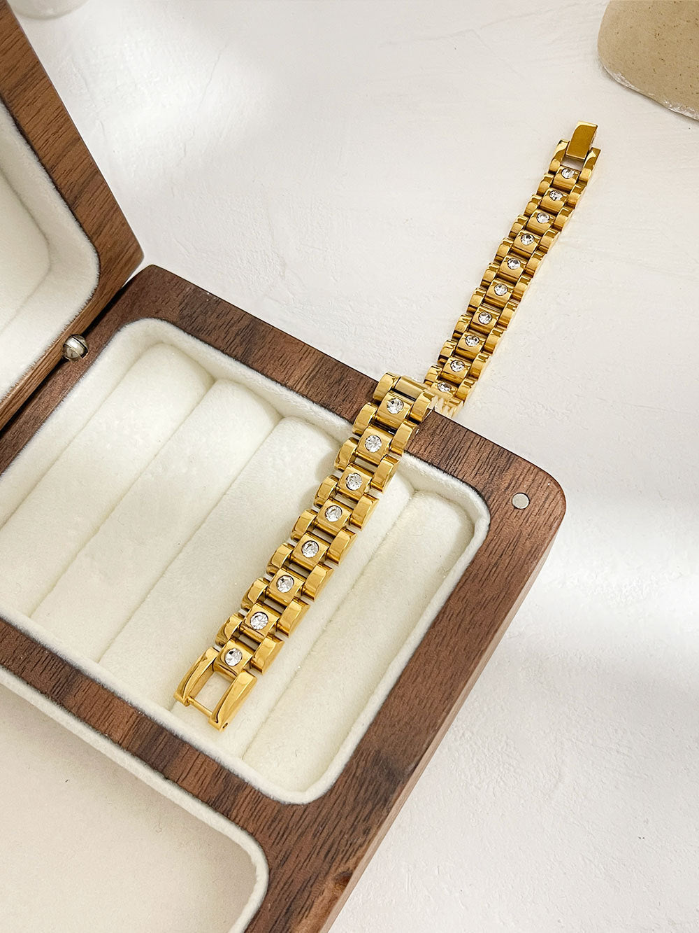 Buy Center Deal-White Diamond Titanium Steel Watch Chain 18K Gold Non-fading Bracelet