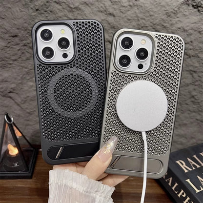 Fresh Arrivals at Buy Center: Phone Case Suitable Grid Cooling Magnetic Suction