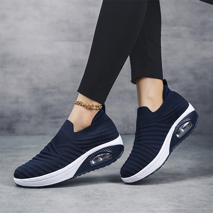 Newly Arrived at Buy Center: Slip-on Shoes Breathable Platform Mesh Surface Flying Woven Casual