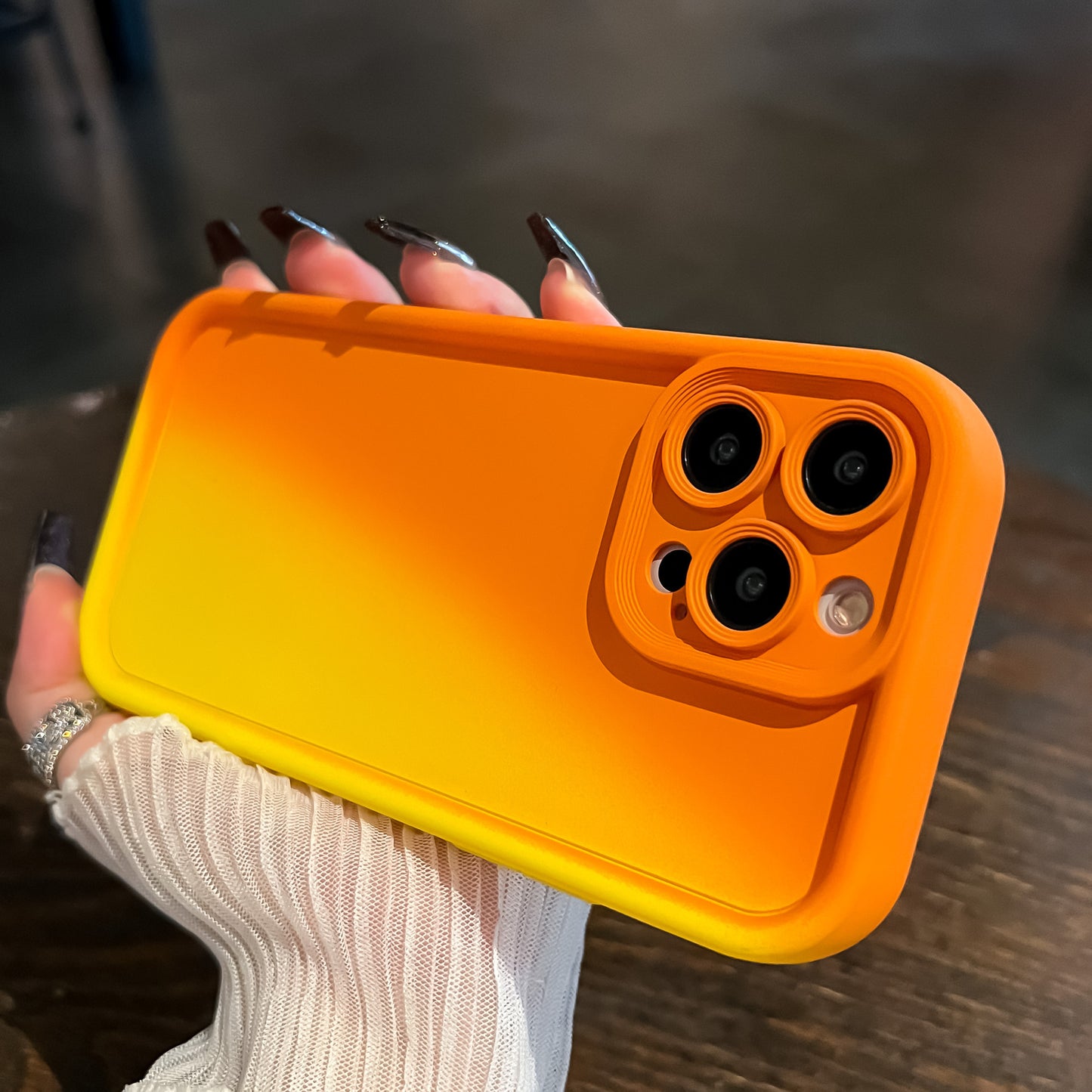 Newly Released at Buy Center: Good-looking Oblique Stitching Gradient Phone Case Yellow Orange