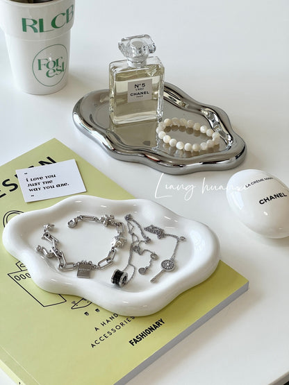 Just Arrived at Buy Center: Single-Layer Light Luxury Cloud Ceramic Jewelry Storage Tray