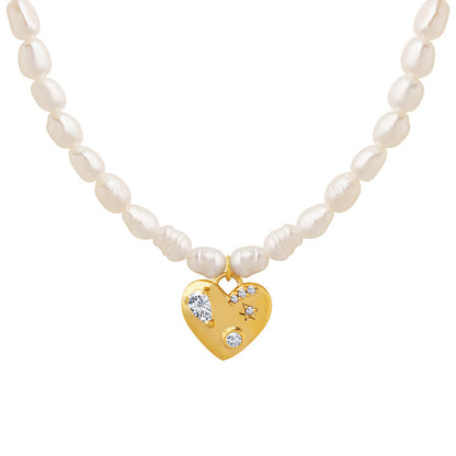 New French Minority Freshwater Pearl Peach Heart Zircon Necklace