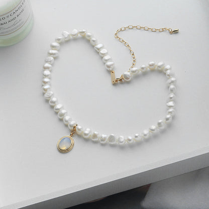 Round Medal Pearl Necklace Irregular Pearl