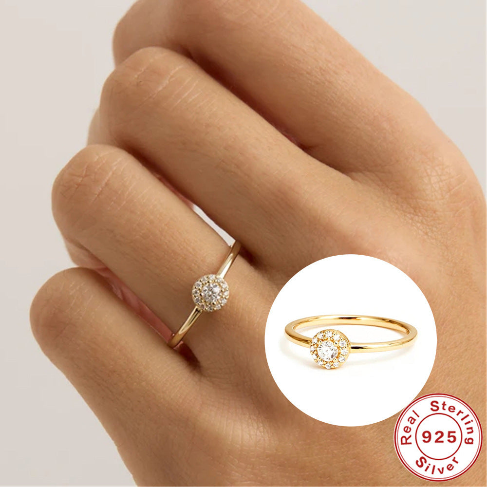 Wind Rounded Corner Moissanite Ring 18K Gold