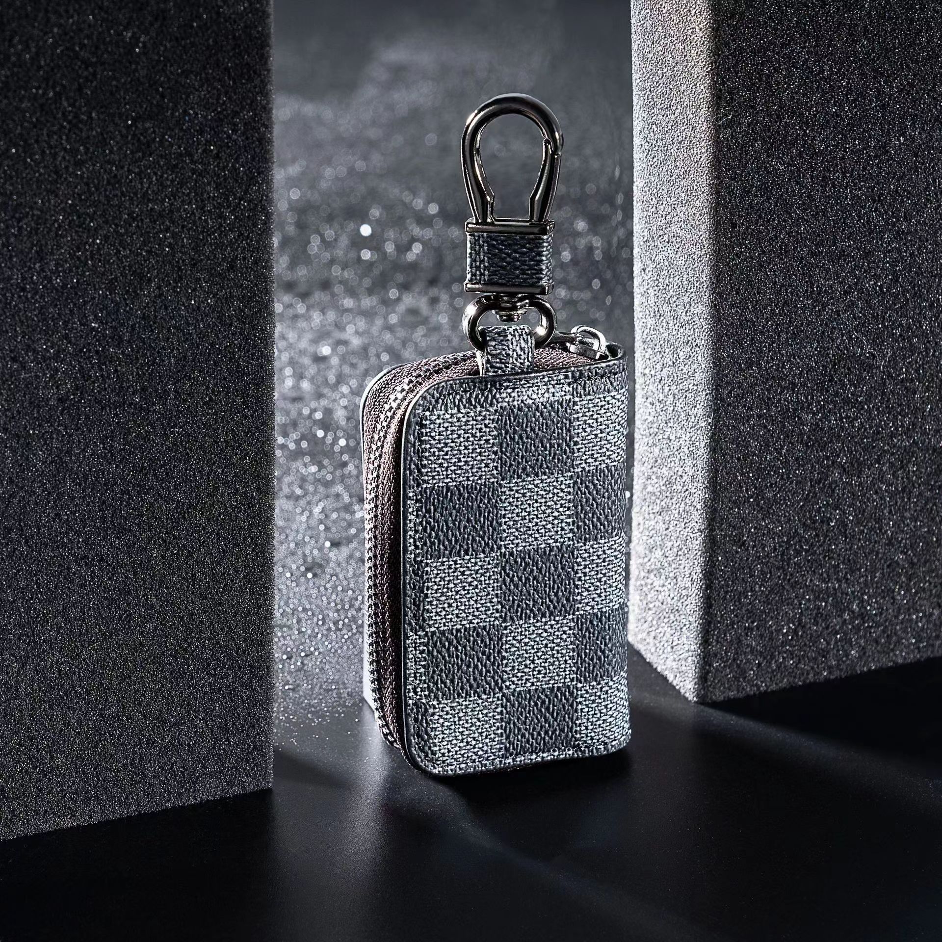 Newly Released at Buy Center: Fashion Business Plaid Car Key Protector