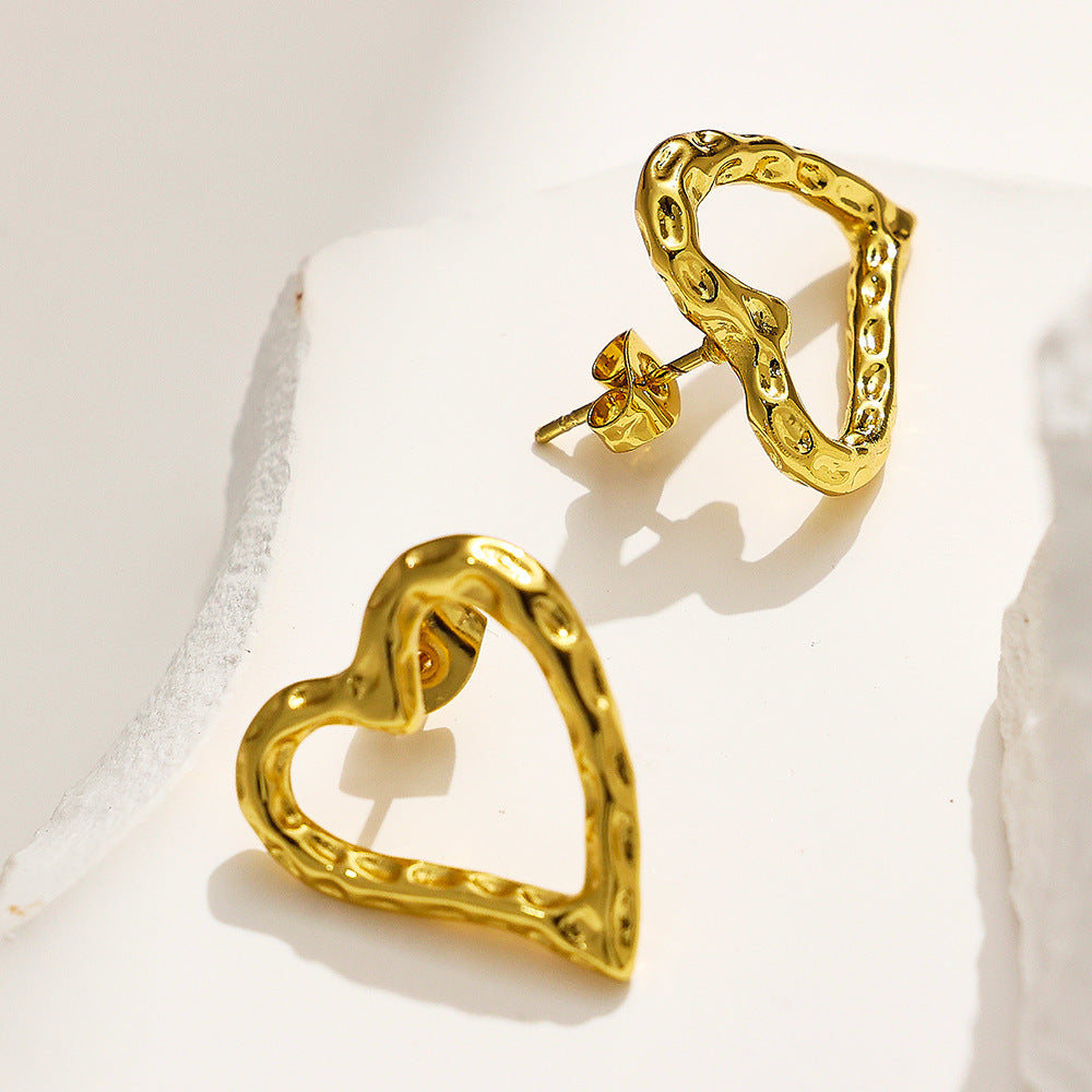 Retro Gold Stud Earrings Simple Lava Heart Shape Buy Center