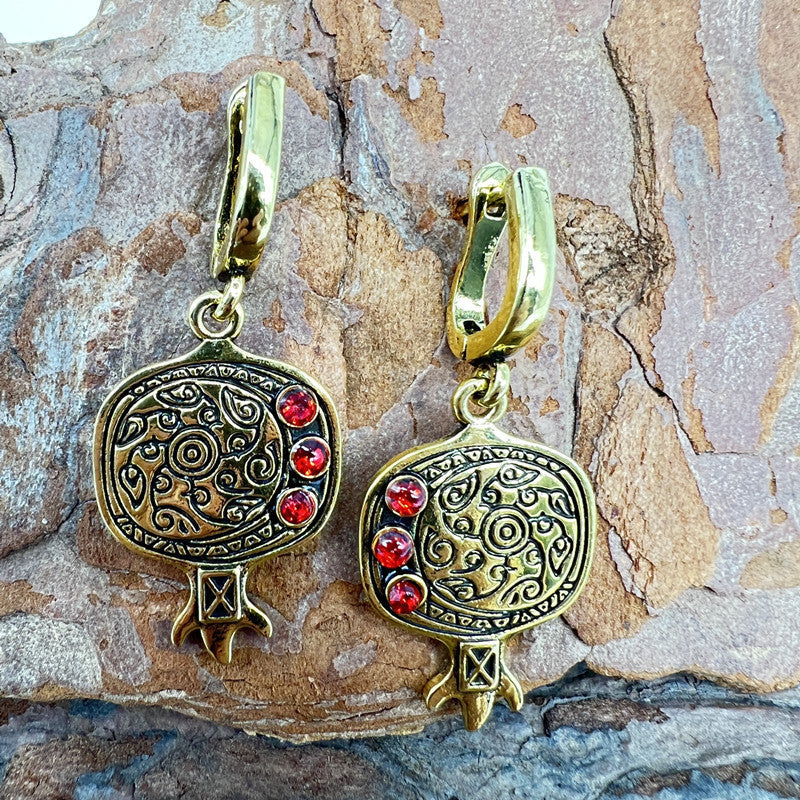 Buy Center Prestige-Pomegranate Gold Earrings European And American Ancient & Gold Alloy