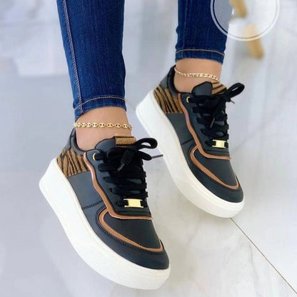 Just Arrived at Buy Center: Stitching Tied Flat Lace-up Shoes Women Black