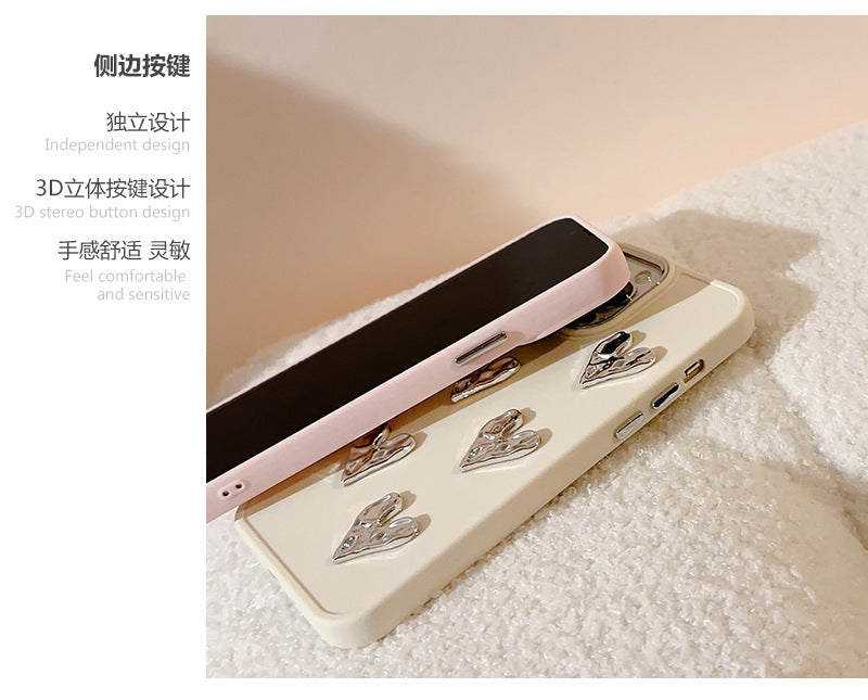 Just Arrived at Buy Center: Pleated Metallic Electroplating Heart Mobile Phone Shell