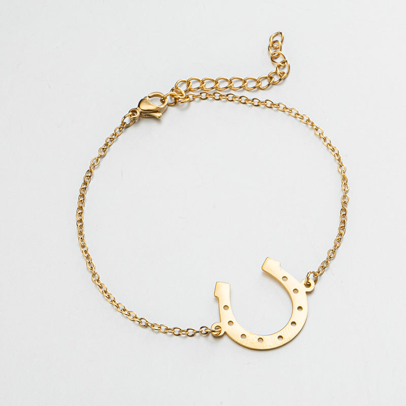 Newly Arrived at Buy Center: Light Luxury 18K Gold Women's Simple Lucky Horseshoe Bracelet