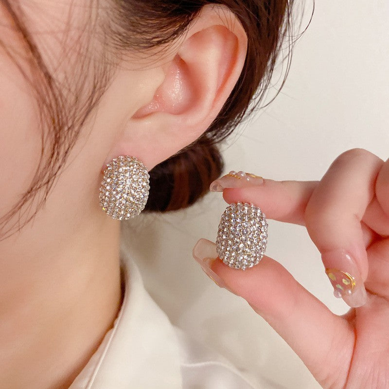 Buy Center Special-Exquisite And Fashionable Super Sparkling Diamond Droplet Shaped Ear Buckle, Internet Famous Personality, Light Luxury Design Earrings Gold