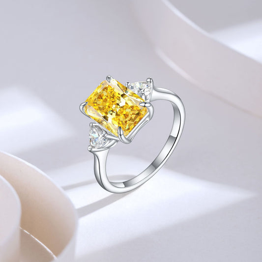 Anillo de diamantes cuadrados con forma de flor de hielo y llama para mujer