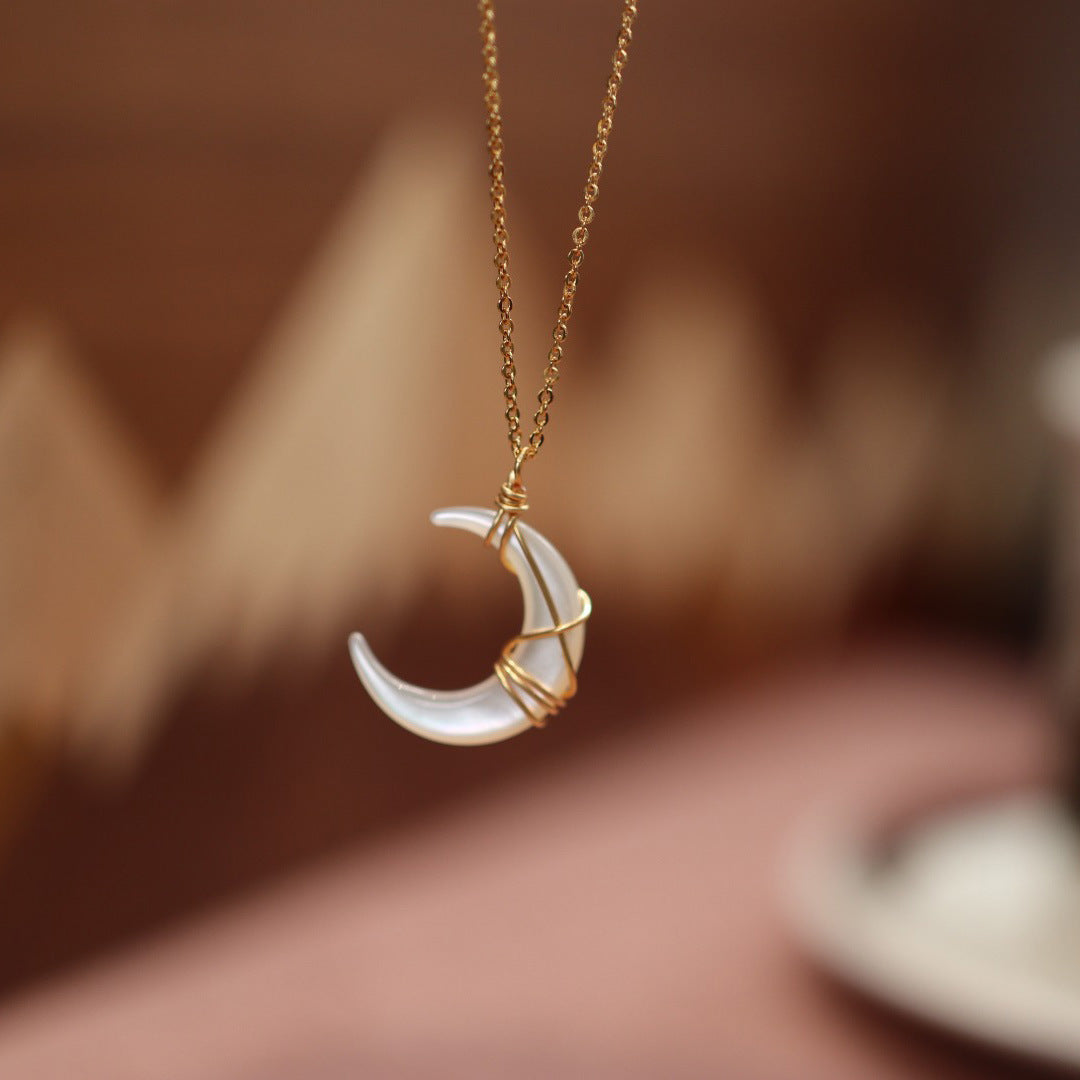 Hot New Items at Buy Center: Freesia Yugu Lan Same Style Hand-woven Dish Shell Necklace Moon Pendant Retro Pendant Necklace Small Gift Bone Orchid Silver Necklace