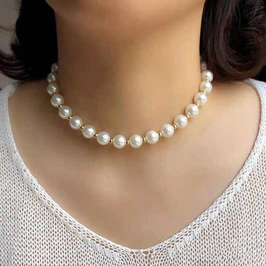 Trending Now at Buy Center: Artificial Freshwater Pearl Necklace Fashionable Light Luxury High-grade Beaded Necklace