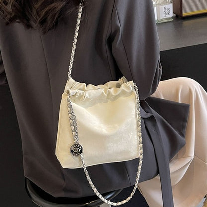 New Niche Underarm Bag Fashion Crossbody Bucket Bag