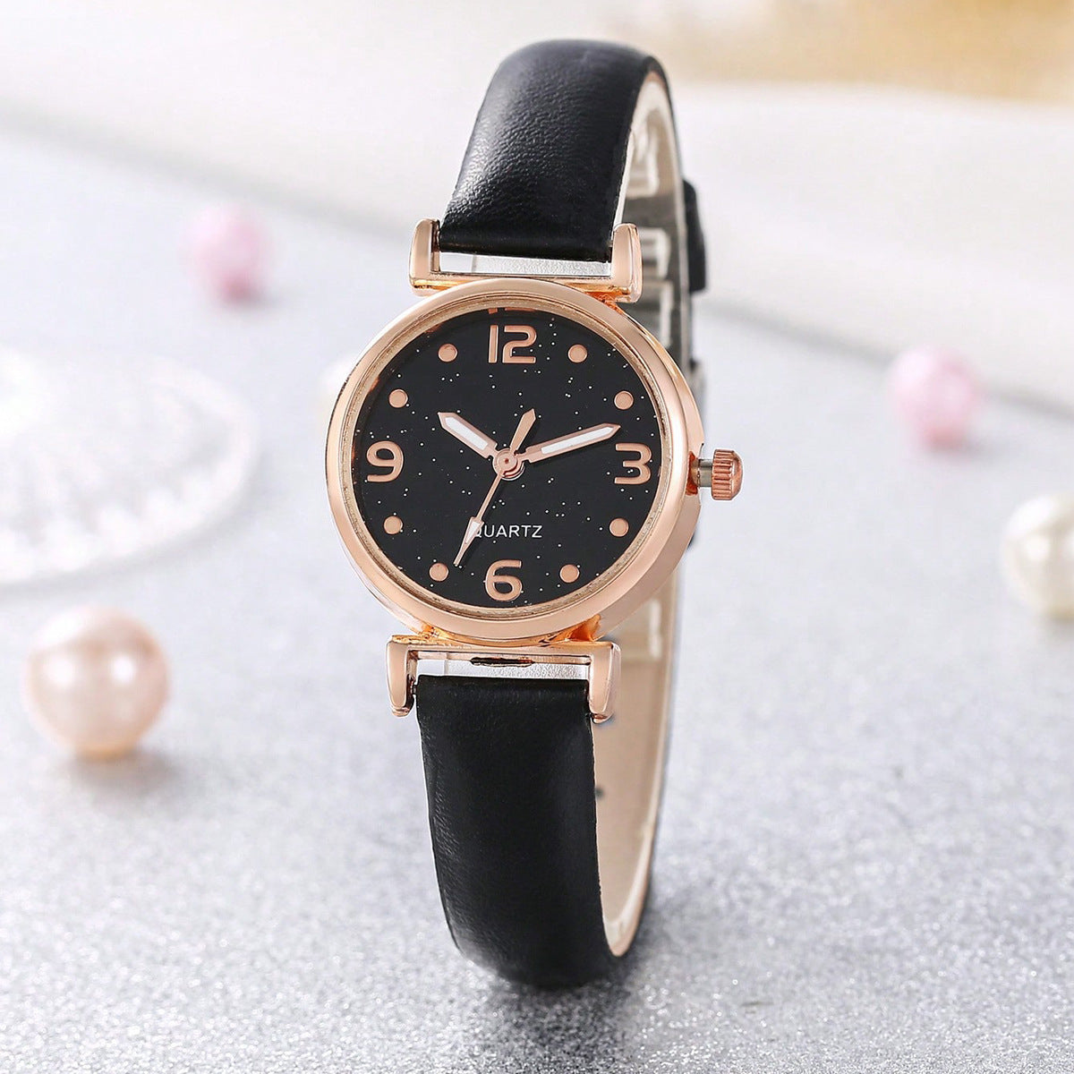 Montre à quartz avec bracelet en forme de cœur pour femme