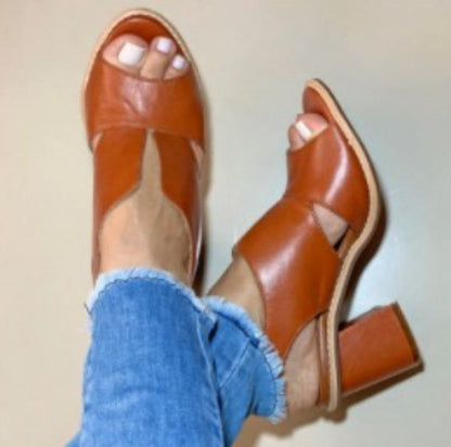 Fresh Arrivals at Buy Center: Summer Women's Stylish Peep Toe High Heel Chunky Heel Sandals Brown