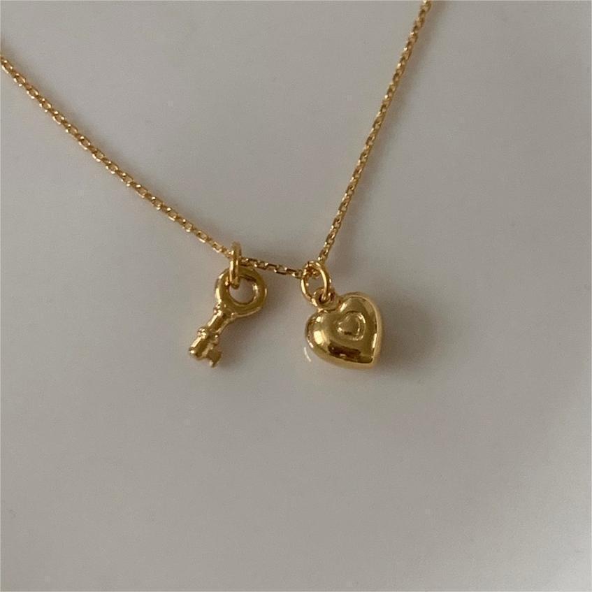 Buy Center Handpicked- Simple Fashion Key Love Necklace Temperamental Cold Style Design Sense Golden L1103