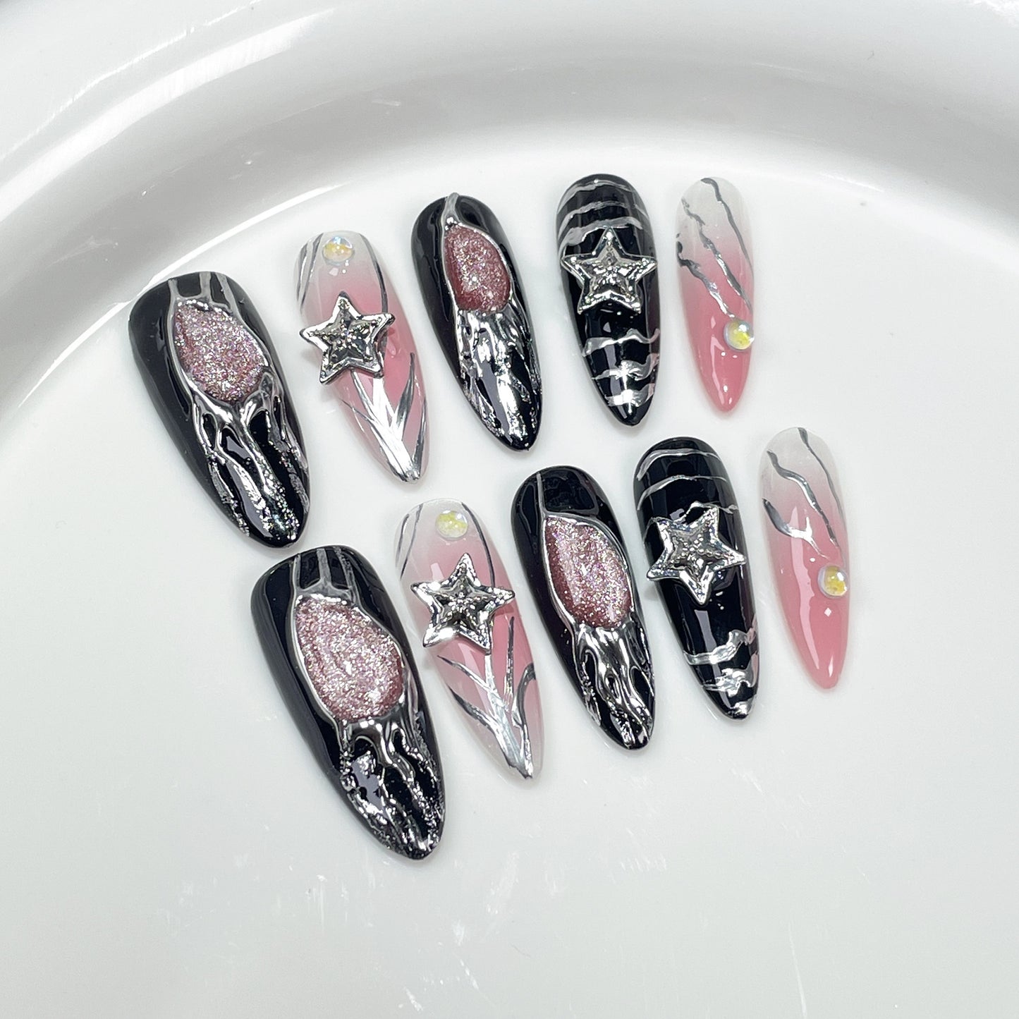 Just Arrived at Buy Center: Hot Girl Hand-worn Nail Blush Mid-length Nail Stickers Flashing Personality Wearable Nail Sticker