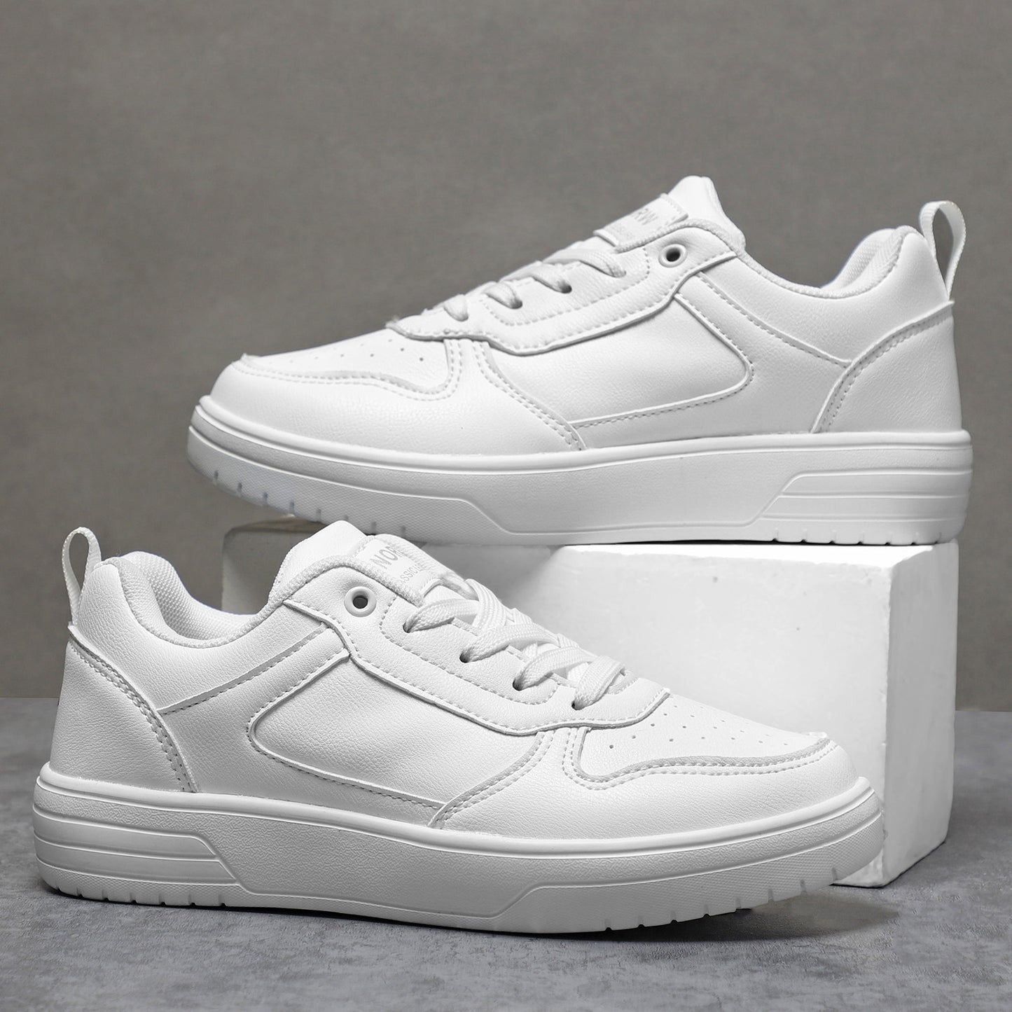 Zapatos blancos de pareja Zapatillas de deporte blancas puras para hombre de primavera y otoño