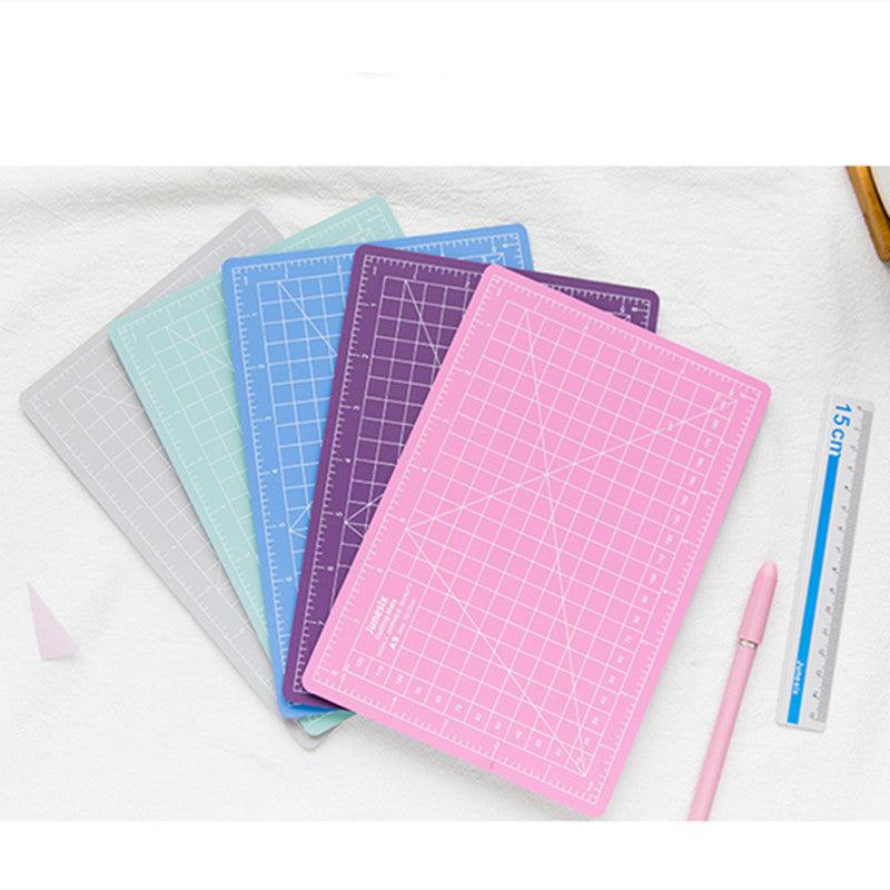 Hot New Items at Buy Center: Art Pen Knife Cutting Board Set