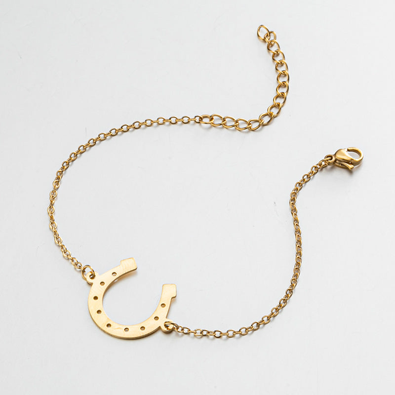 Newly Arrived at Buy Center: Light Luxury 18K Gold Women's Simple Lucky Horseshoe Bracelet Gold