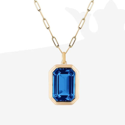 Bijoux en chaîne avec pendentif en zircon