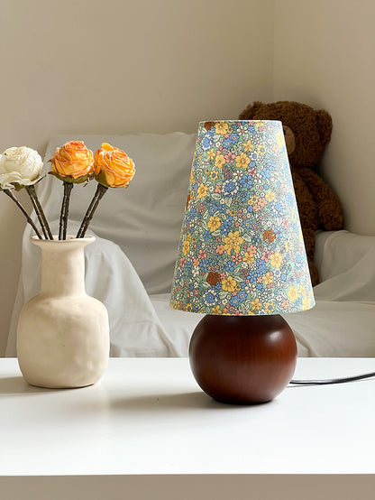 Hot New Items at Buy Center: Flower Romantic Table Lamp Solid Wood Bedroom Study Decorative Lamp