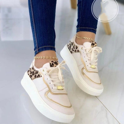 Just Arrived at Buy Center: Stitching Tied Flat Lace-up Shoes Women Apricot