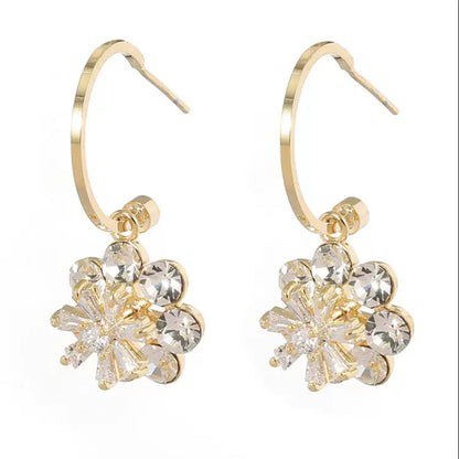 New Flower Short Earrings Sweet Fashion Buy Center