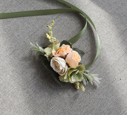 Gift Wrapping Groom And Groomsman Corsage