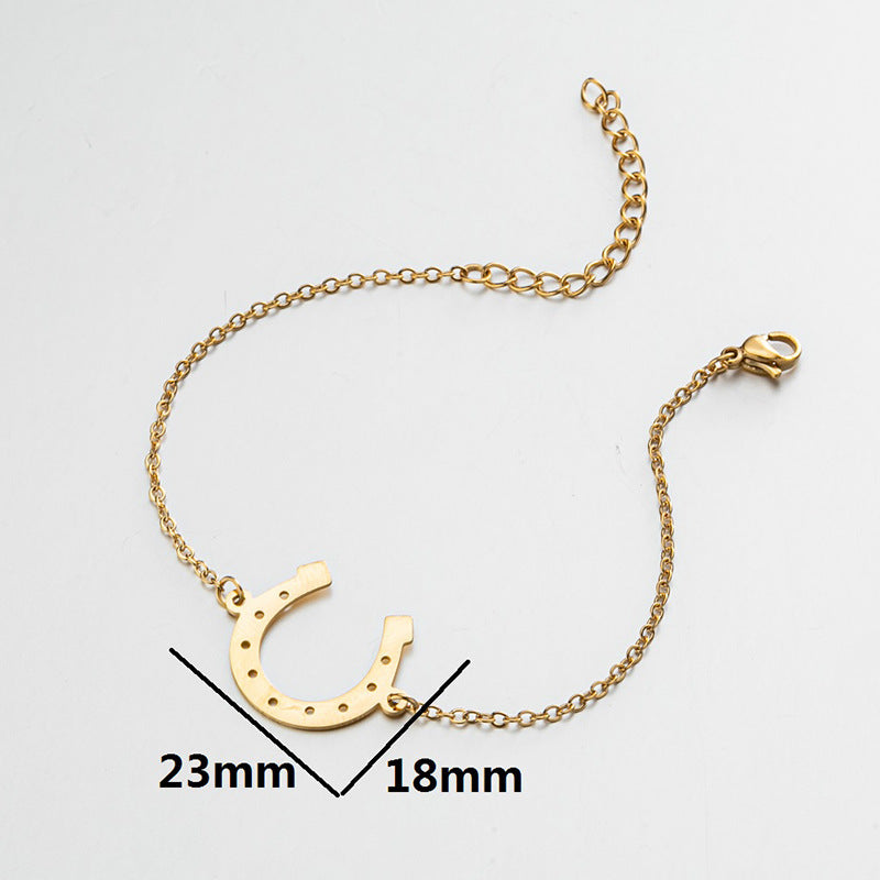 Newly Arrived at Buy Center: Light Luxury 18K Gold Women's Simple Lucky Horseshoe Bracelet